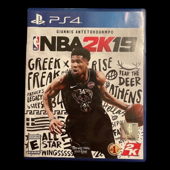 PlayStation 4 Bundle - Picture 7 of 11